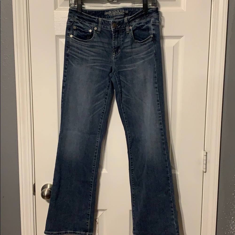 American Eagle 🦅 Favorite Boyfriend Jean size 8